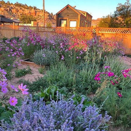 Atlantis Garden Tiny Home Hildale Eksteriør billede
